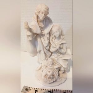 Nativity Scene by Vittoria ‎ Christmas Beautiful